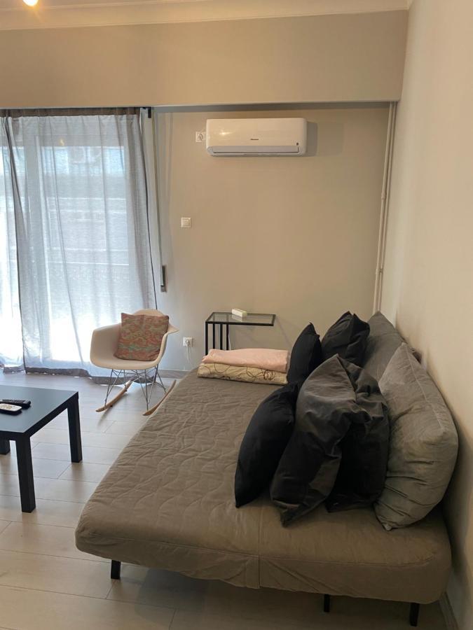 Aris Apartment Aten Exteriör bild